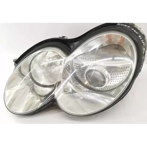 0301176679 фара передняя Mercedes-Benz SL R230 2004
