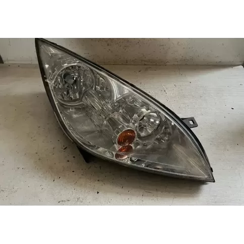 0301208602 фара передняя Mitsubishi Colt 2007