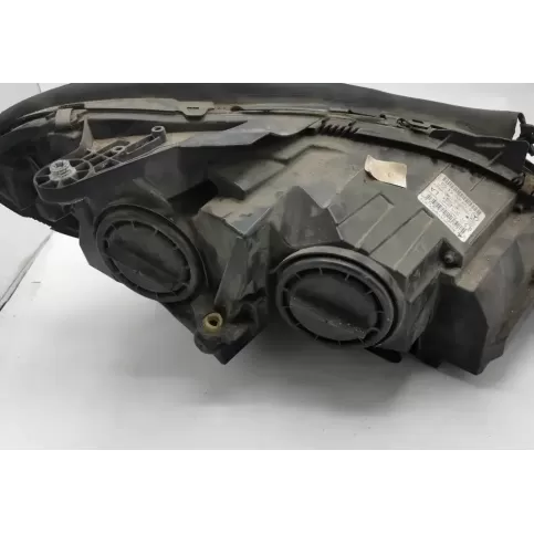 030127060100 фара передняя Mercedes-Benz C W204 2013