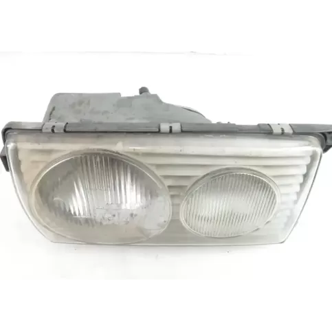 0301855102 фара передняя Mercedes-Benz W123 1983