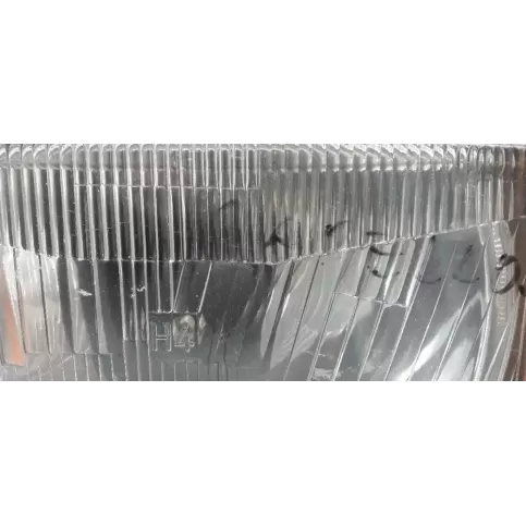 03423748 фара передняя Alfa Romeo 33 1994
