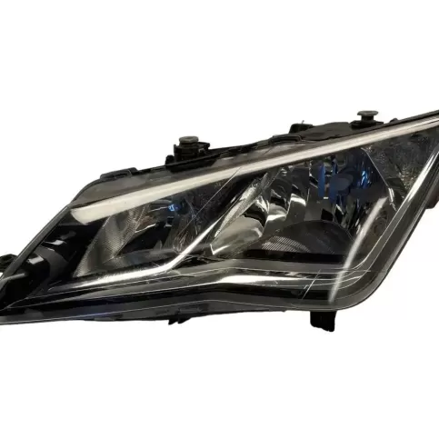 05701A2 фара передняя Seat Leon (5F) 2017