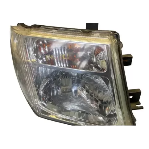 10016460 фара передняя Nissan Pathfinder R51 2007