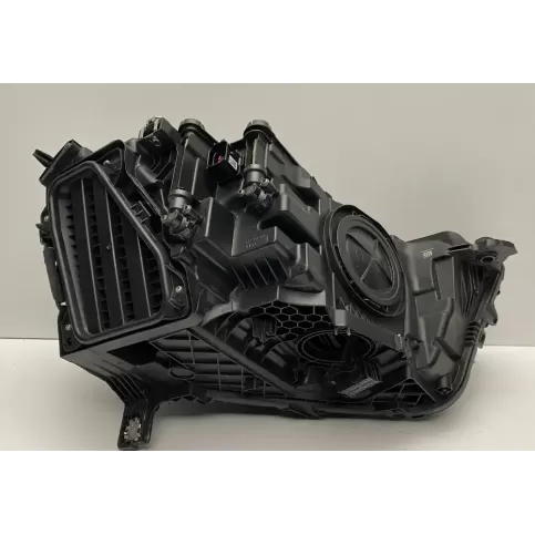 1101D650000 фара передня Audi Q3 F3 2022
