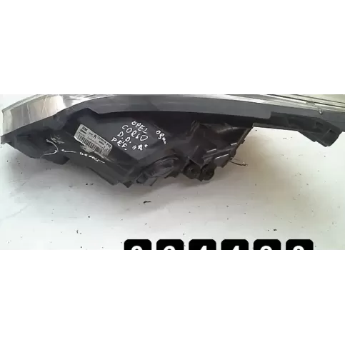 13295018 фара передняя Opel Corsa D 2009