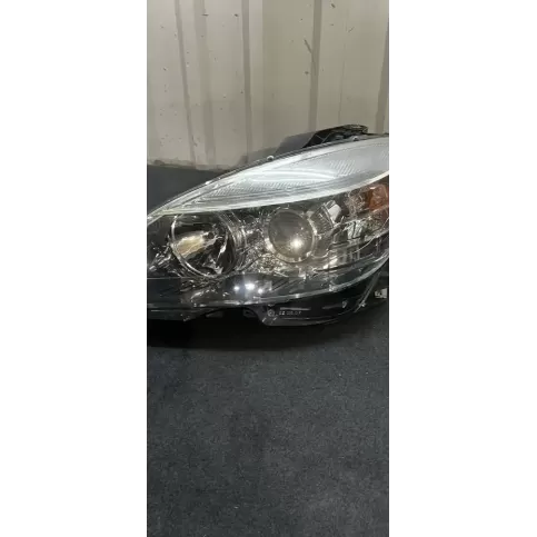 2048202139 фара передняя Mercedes-Benz C W204 2011