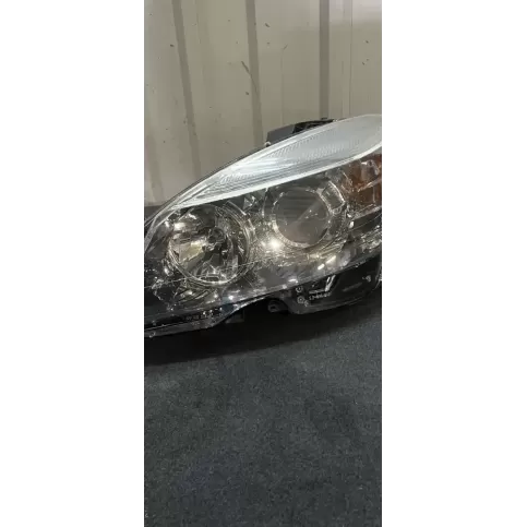 2048202139 фара передняя Mercedes-Benz C W204 2011