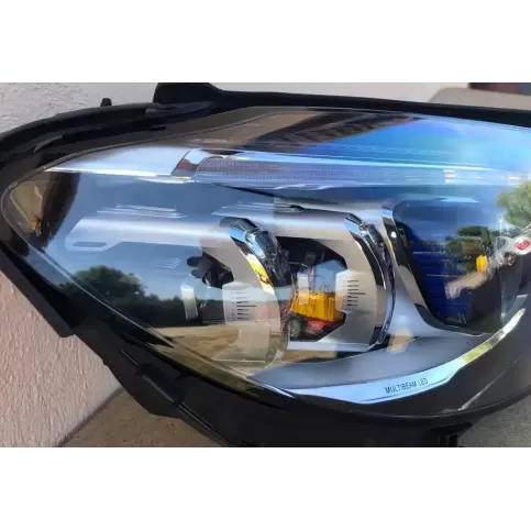 2059068605 фара передняя Mercedes-Benz C W205 2019