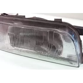 2151140 фара передняя Nissan Sunny 1995