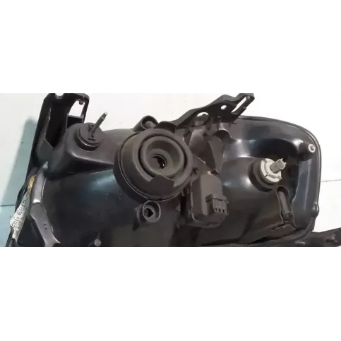 266621259303 фара передняя Mazda Tribute 2004