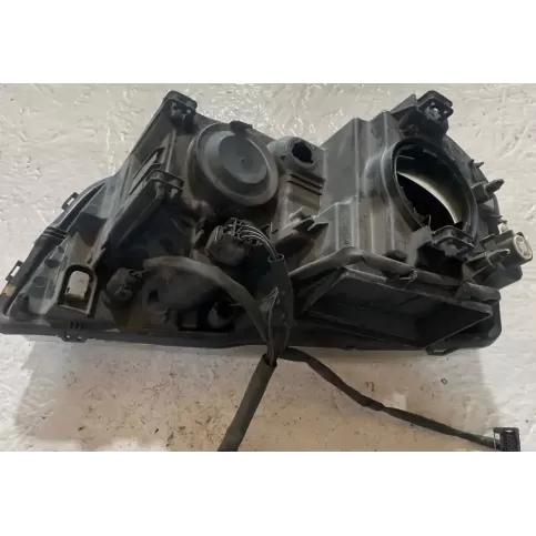 30678179 фара передняя Volvo XC90 2003