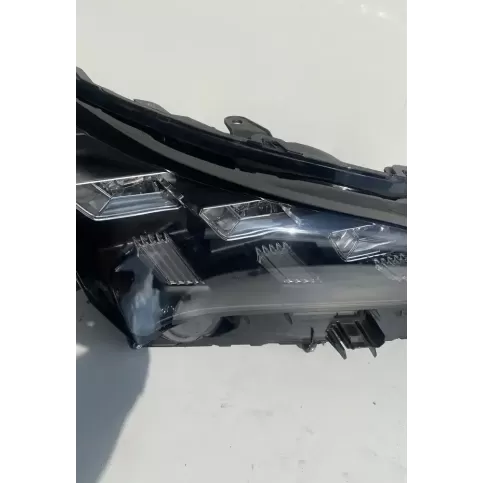 3180070450 фара передняя Lexus NX 2016