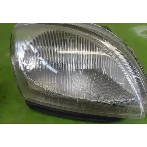 38800748 фара передняя Fiat Seicento/600 1998