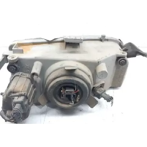 39470748 фара передняя Fiat Punto (176) 1994