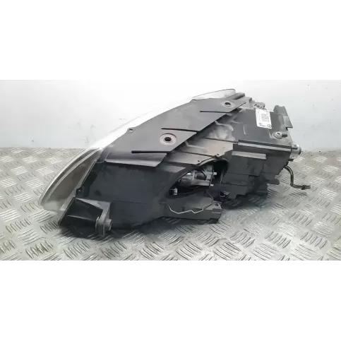 3C0941752G фара передняя Volkswagen PASSAT B6 2007