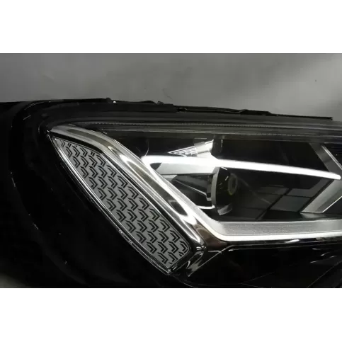 4M0941012A фара передня Audi Q7 4M 2015