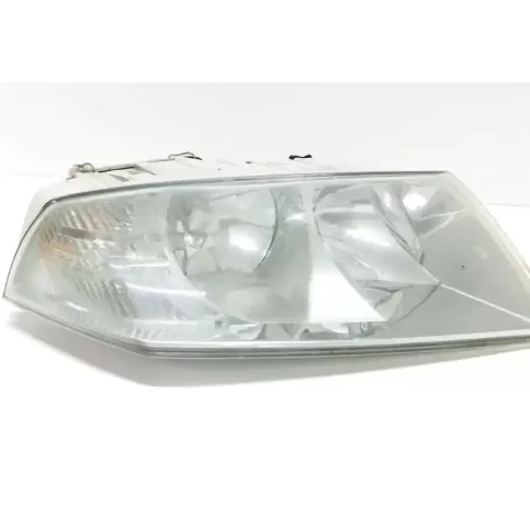 4SHX13K046AA фара передняя Skoda Octavia Mk2 (1Z) 2006