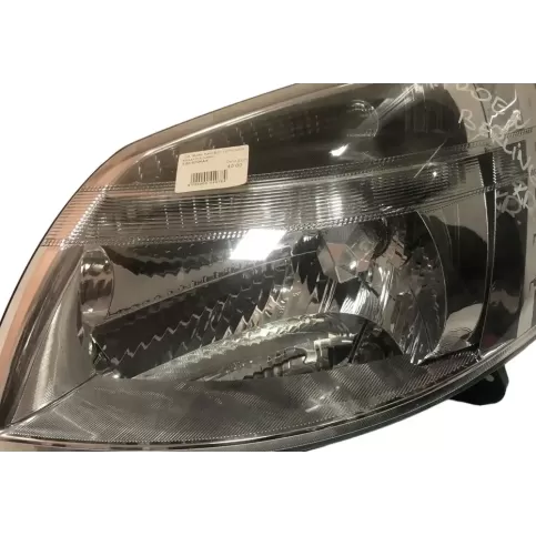 5026204AX фара передня Citroen Berlingo 2005