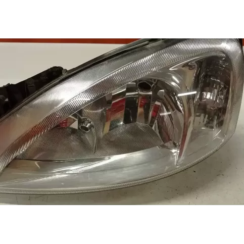 52765277 фара передня Opel Corsa C 2004