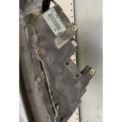 53162925 фара передня Audi A4 S4 B6 8E 8H 2004