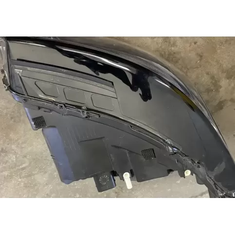 63118494338 фара передняя BMW i3 2018