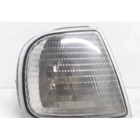 6K1941010S фара передняя Seat Inca (6k) 1995