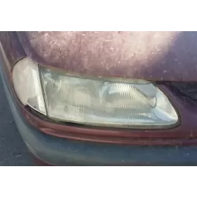 7700820123 фара передня Renault Laguna I 1997
