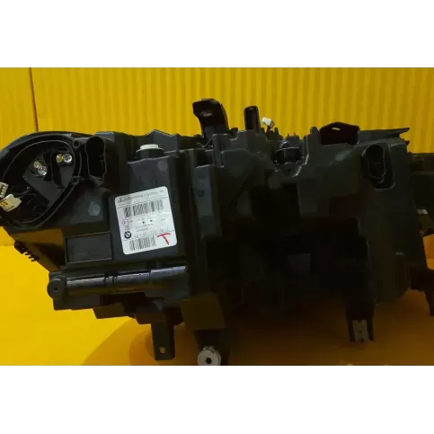 7933323 фара передня BMW X7 G07 2018