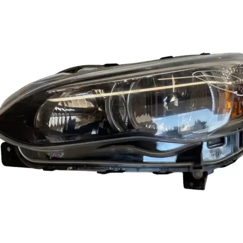 84001FL050 фара передняя Subaru XV 2018