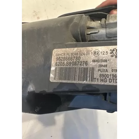 89001966 фара передня Peugeot 206 2003