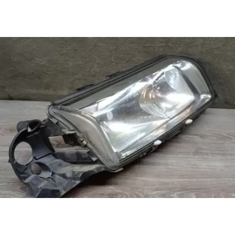 89006405 фара передняя Volvo S80 2002