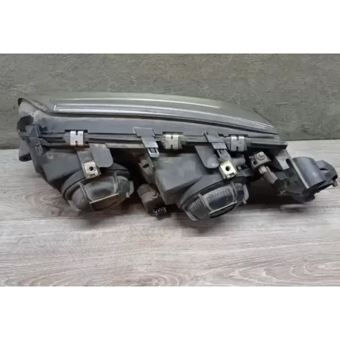89006405 фара передняя Volvo S80 2002