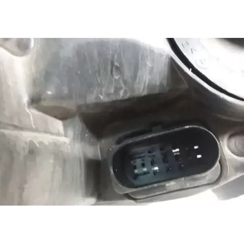 8952246 фара передняя Ford C-MAX II 2010