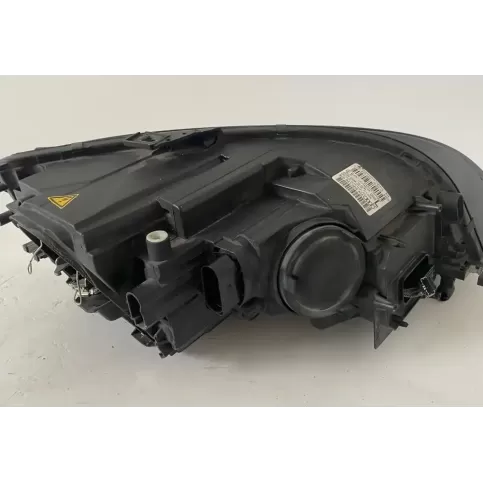 8J0941003AM фара передняя Volkswagen Up 2012
