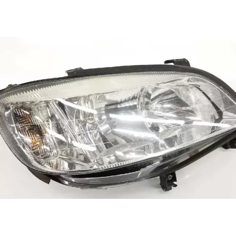 9117304 фара передня Opel Zafira A 1996