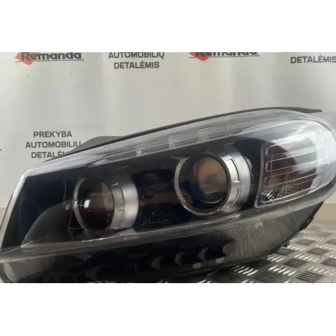 92101C5110 фара передняя KIA Sorento 2016