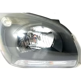 921020Z030 фара передня KIA Sportage 2009