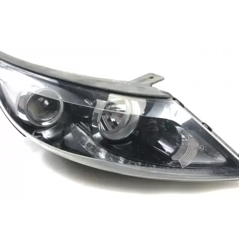 921023W120 фара передня KIA Sportage 2010
