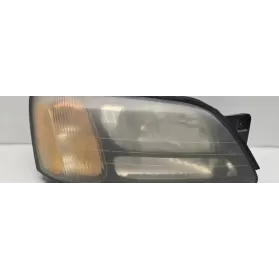 93570106 фара передня Subaru Legacy 2000