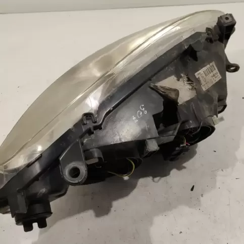 9634369180 фара передняя Peugeot 307 2002