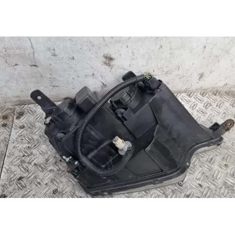 96699881 фара передня Opel Antara 2013