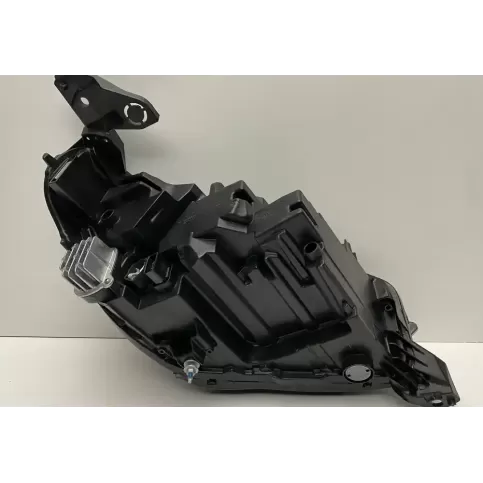 9829522780 фара передня Opel Corsa F 2022