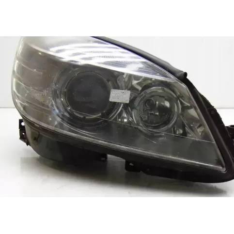 A2048200459 фара передняя Mercedes-Benz C W204 2007