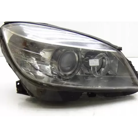 A2048200459 фара передняя Mercedes-Benz C W204 2007