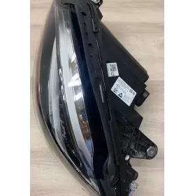 A2059065906KZ фара передняя Mercedes-Benz C W205 2019