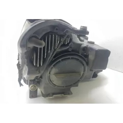 A2078204361KZ фара передняя Mercedes-Benz E C207 W207 2011