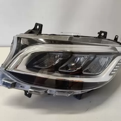A9109068100 фара передняя Mercedes-Benz Sprinter W907 W910 2020