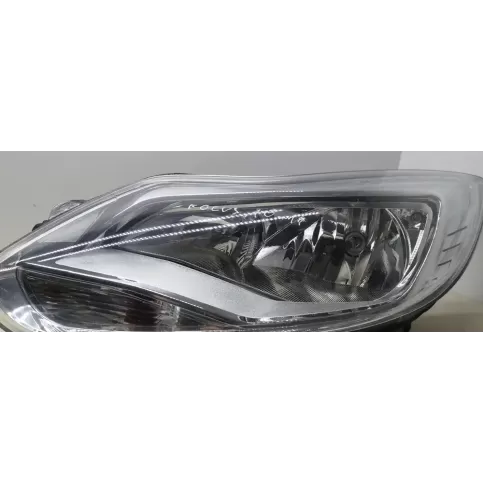BM5113W030 фара передняя Ford Focus 2012