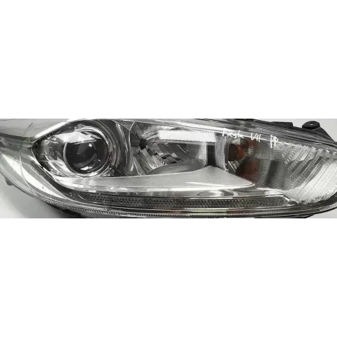 C1BB-13W029-CG фара передняя Ford Fiesta 2016