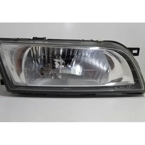 E139262 фара передняя Nissan Almera 1999
